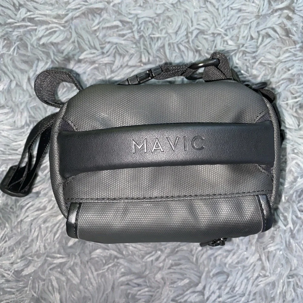 NWOT DJI Mavic Pro Drone Genuine Original Storage Shoulder Bag (Upright)